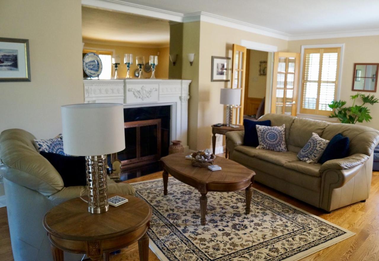 Bed & Breakfast East Eden